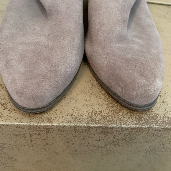 Sole Society Azure Taupe Ankle Boot Bootie. Worn only a few times. - Picture 4 of 12